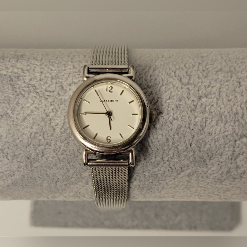 ▪︎Like New! Claremont Women's Watch